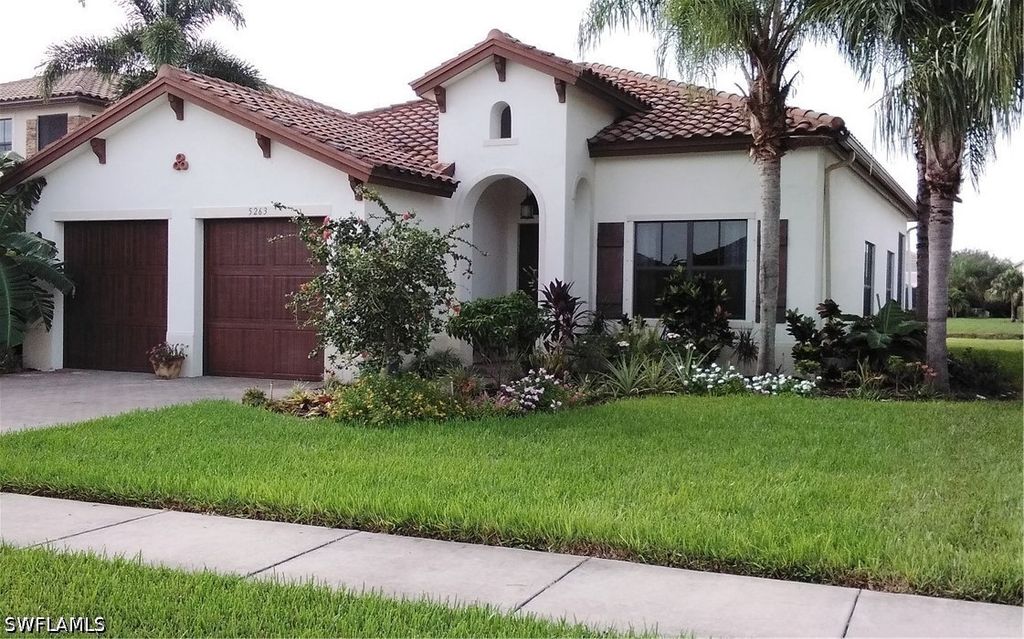 5263 Ferrari Ave, Ave Maria