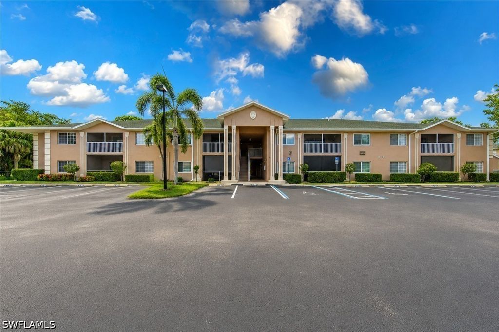 27123 Matheson Ave 206, Bonita Springs