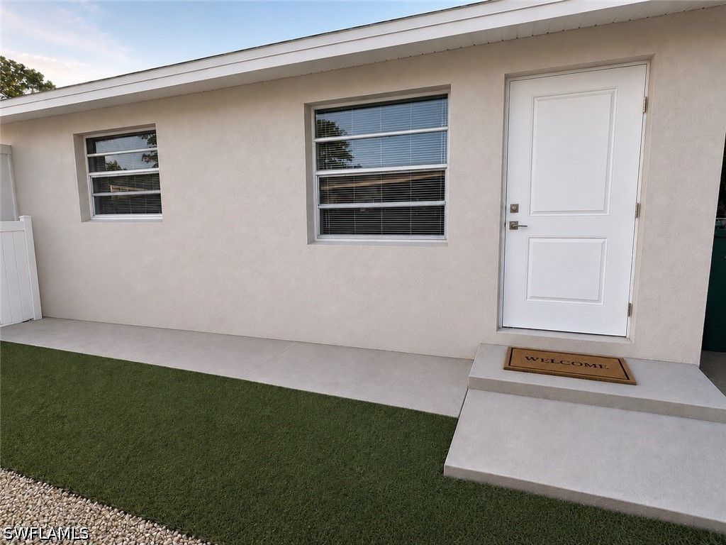 5317 Fleming St, Naples