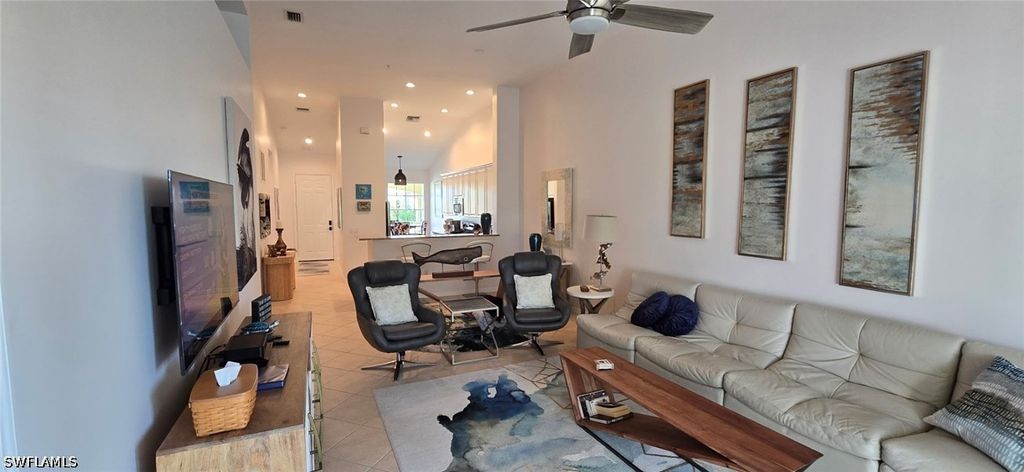 14543 Abaco Lakes Dr 202, Fort Myers