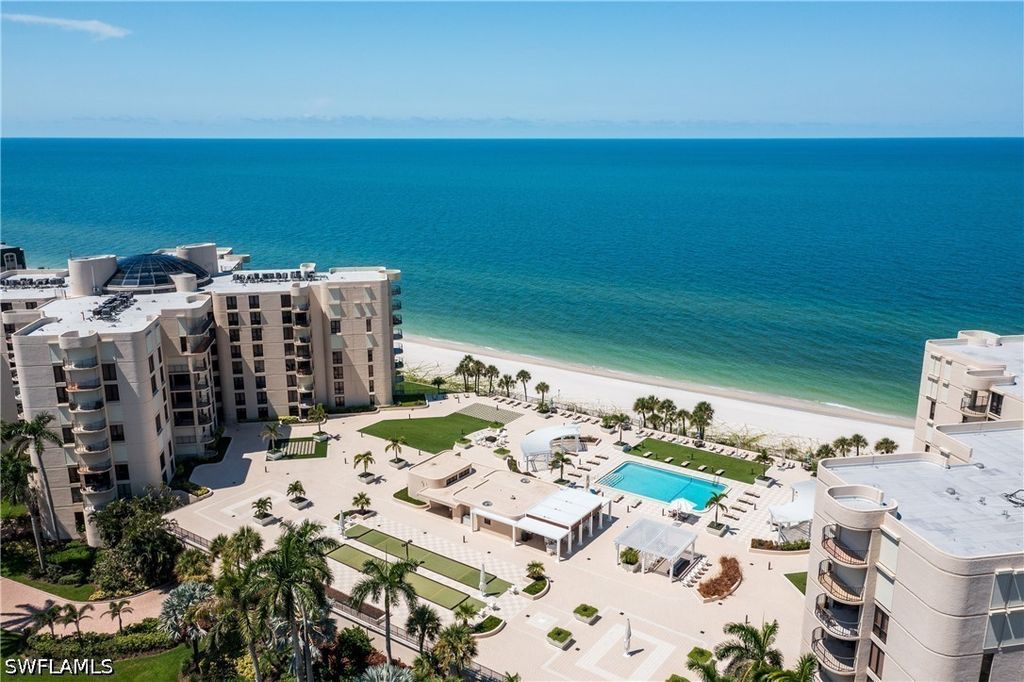 3115 Gulf Shore Blvd N 203s, Naples