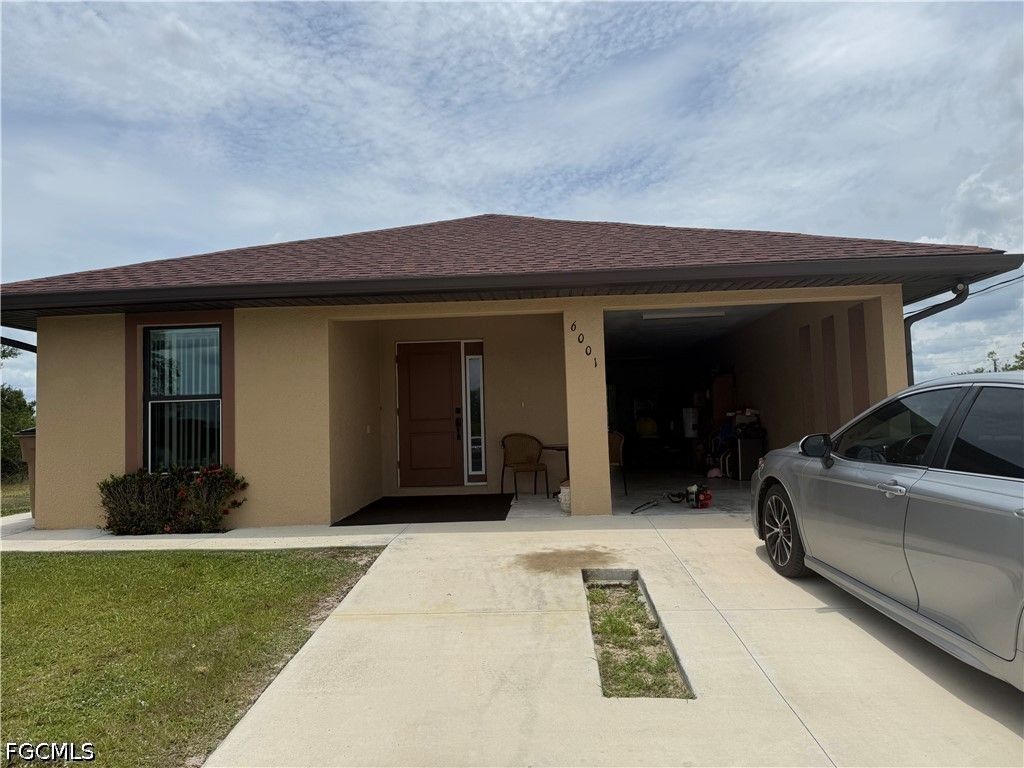 6001 Ida Ave N, Lehigh Acres
