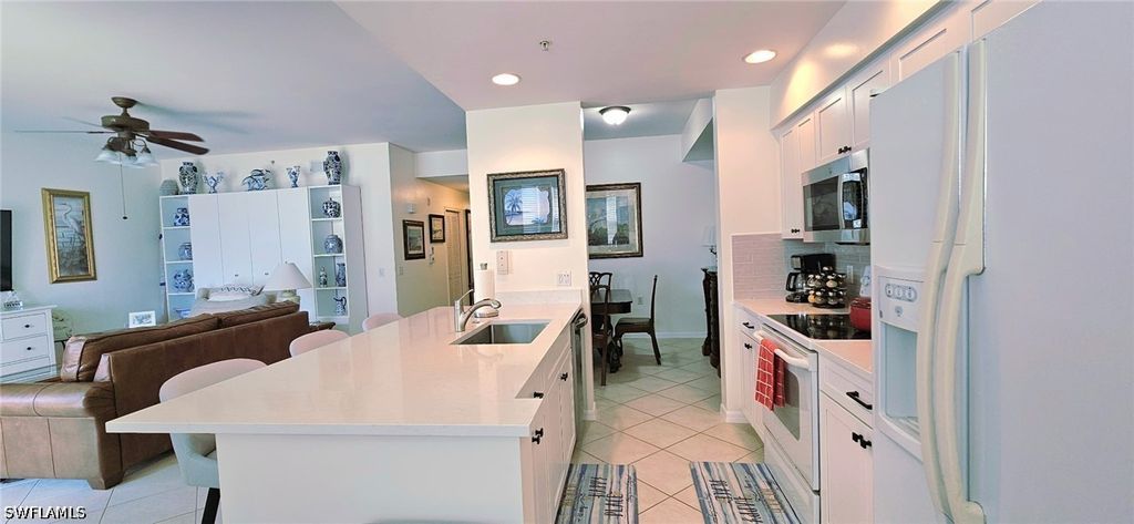 16615 Lake Cir Dr 427, Fort Myers