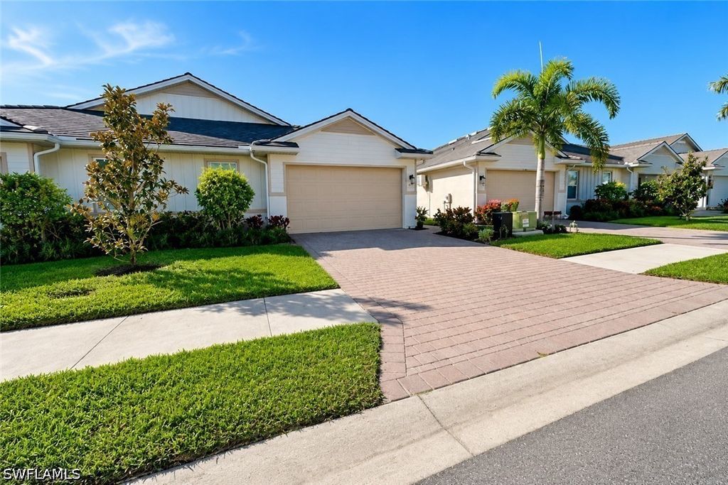 1170 Tranquil Brook Dr, Naples