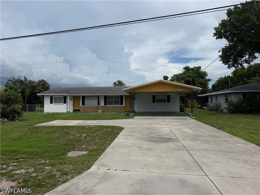 2521 Se 16th Pl, Cape Coral