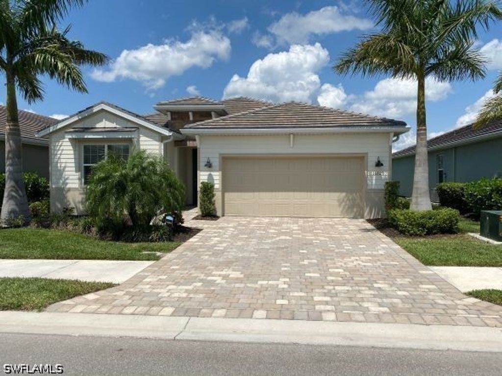 16729 Siesta Drum Way, Bonita Springs