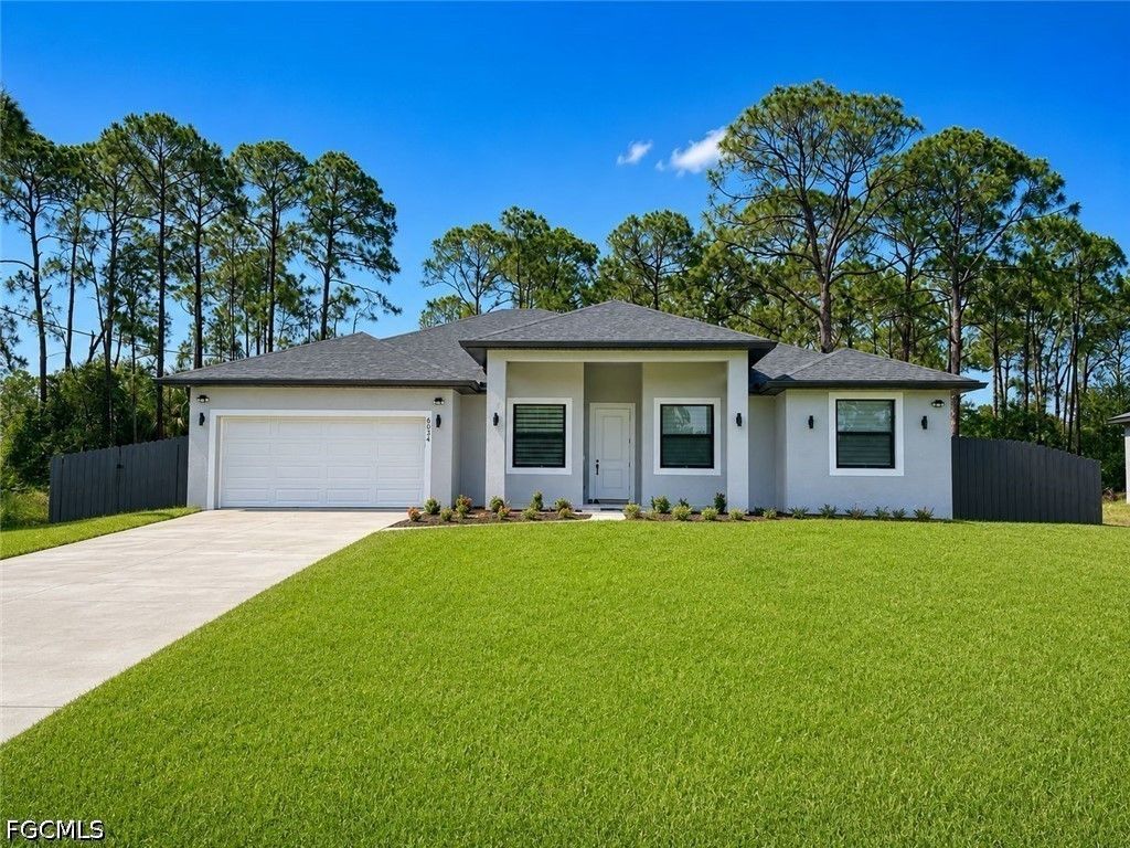 8034 Life Cir, Labelle