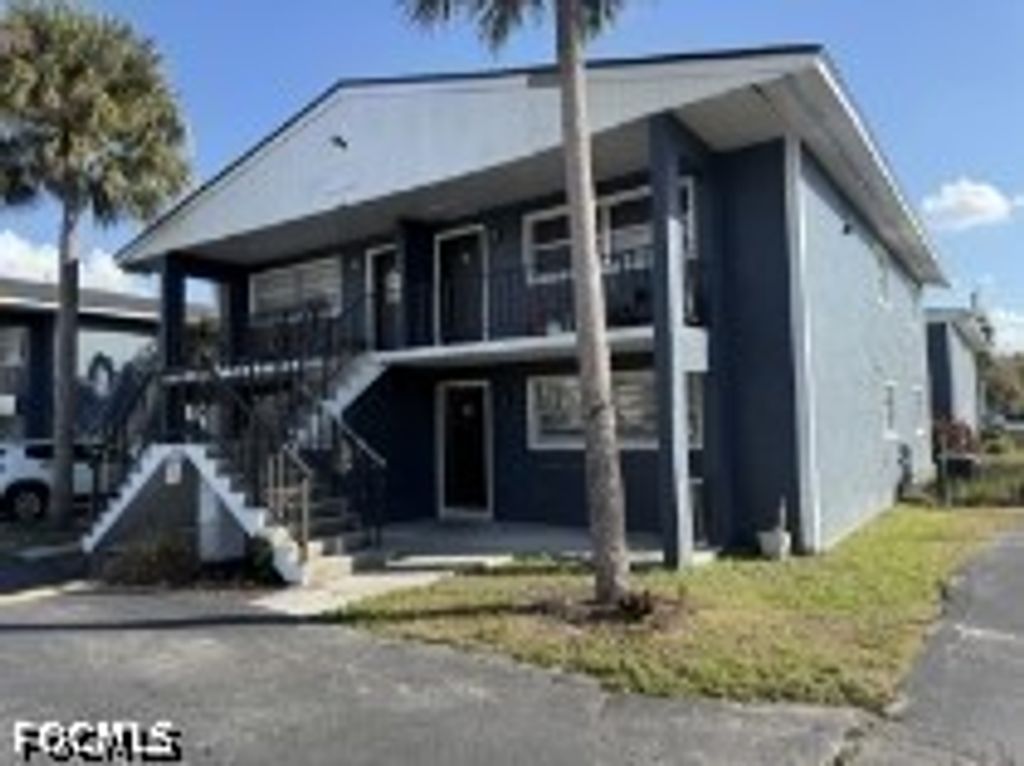2505-2429 Hanson St, Fort Myers