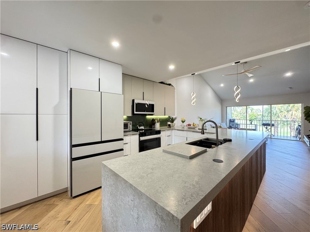 780 Augusta Blvd C204, Naples