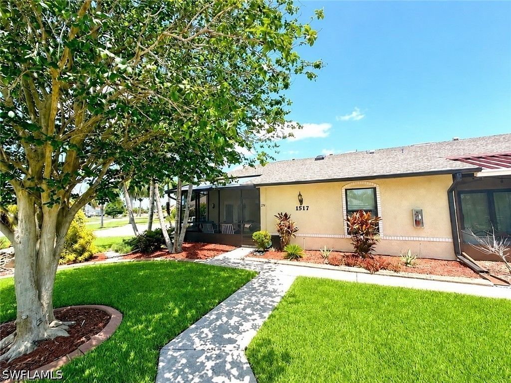 1517 Sw 51st Ln 201, Cape Coral