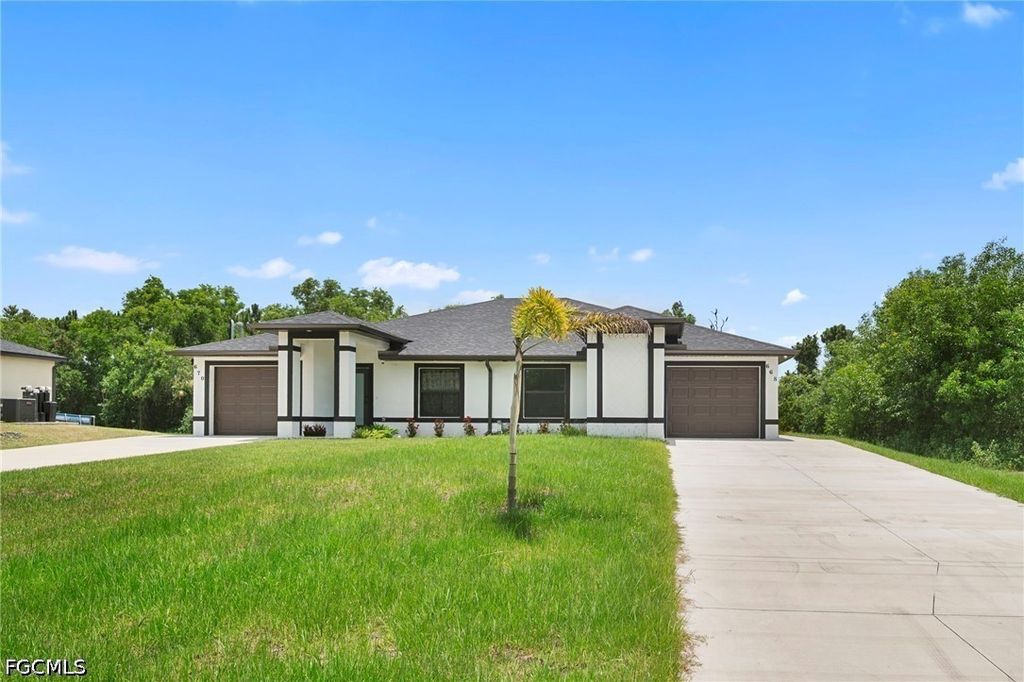 668 Chemstrand St E, Lehigh Acres