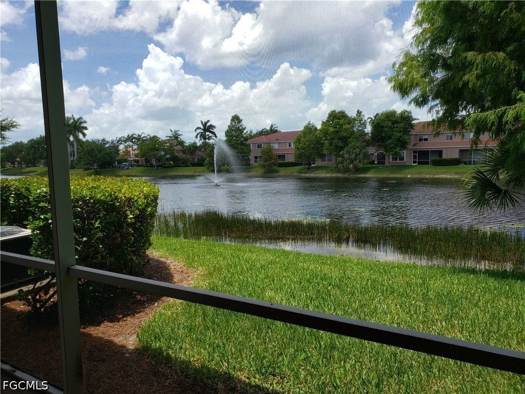 17506 Cherry Ridge Ln, Fort Myers