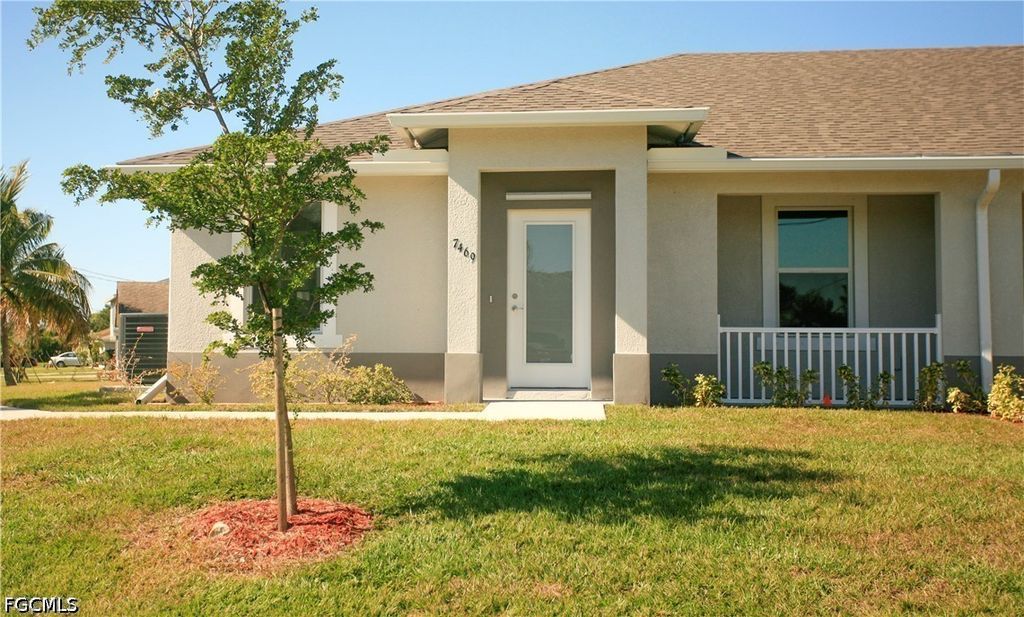 7469 Pebble Beach Rd, Fort Myers