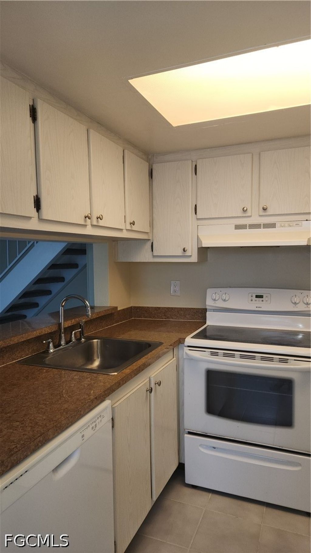 3277 Royal Canadian Trce 3, Fort Myers