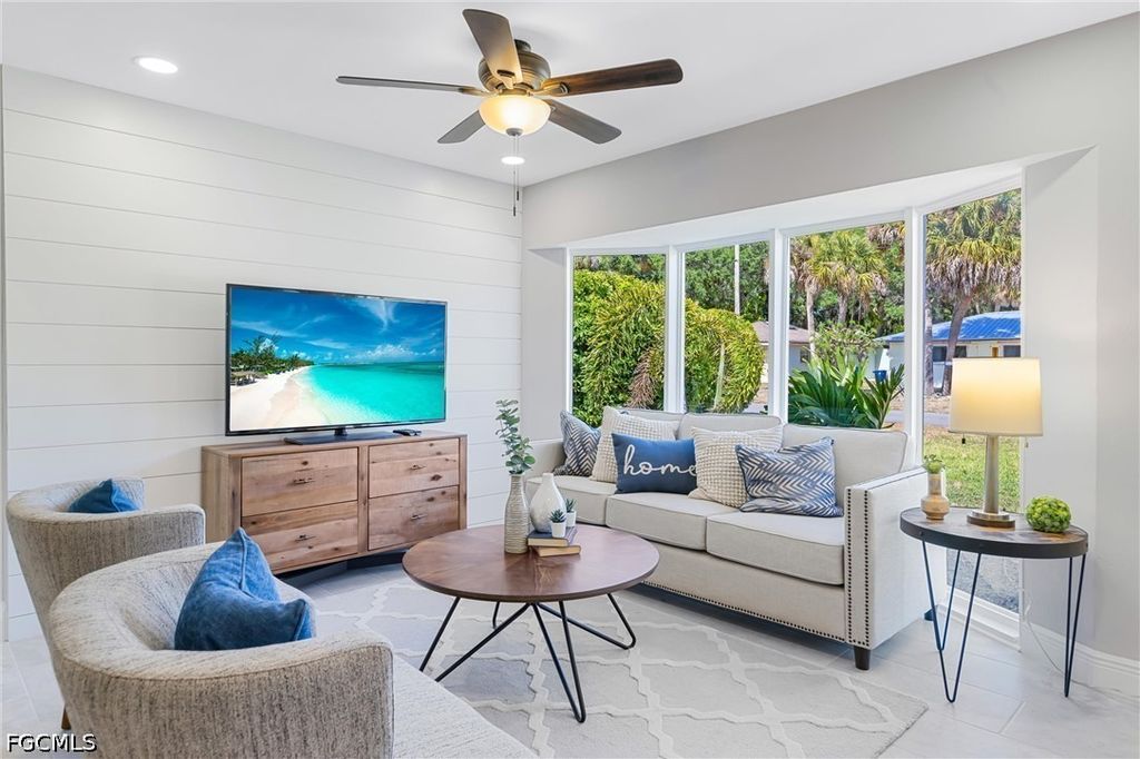 1003 April Ln, North Fort Myers
