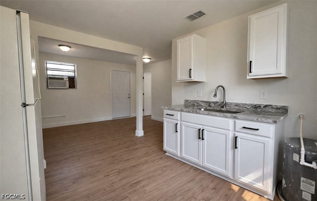 569 Nuna Ave, Fort Myers