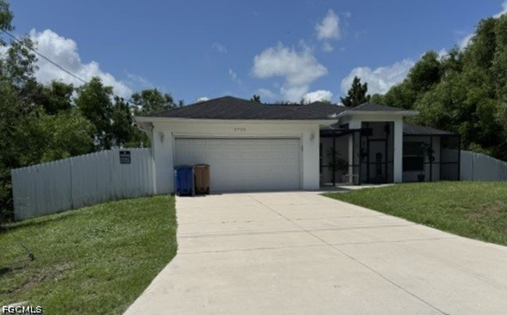 2703 11th St W, Lehigh Acres