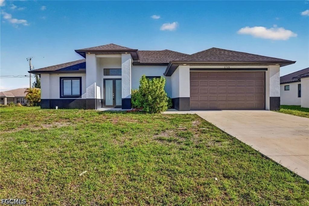 1715 Sw 3rd St, Cape Coral