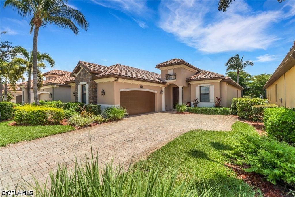 9434 Piacere Way, Naples