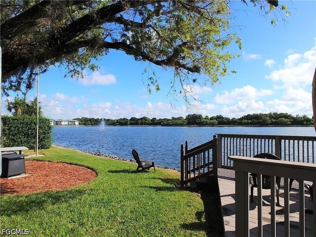 9650 Green Cypress Ln 5, Fort Myers