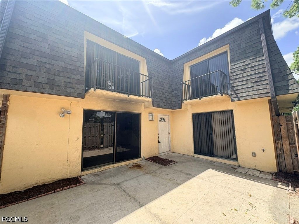 5584 Malt Dr 4, Fort Myers