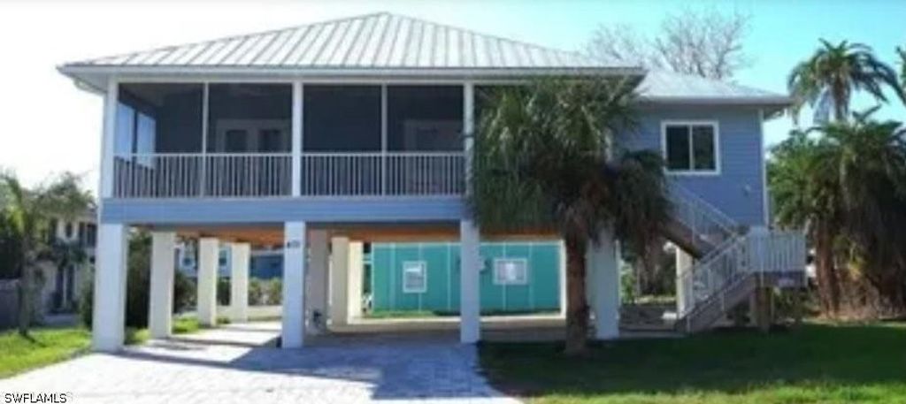 431 Lazy Way, Fort Myers Beach