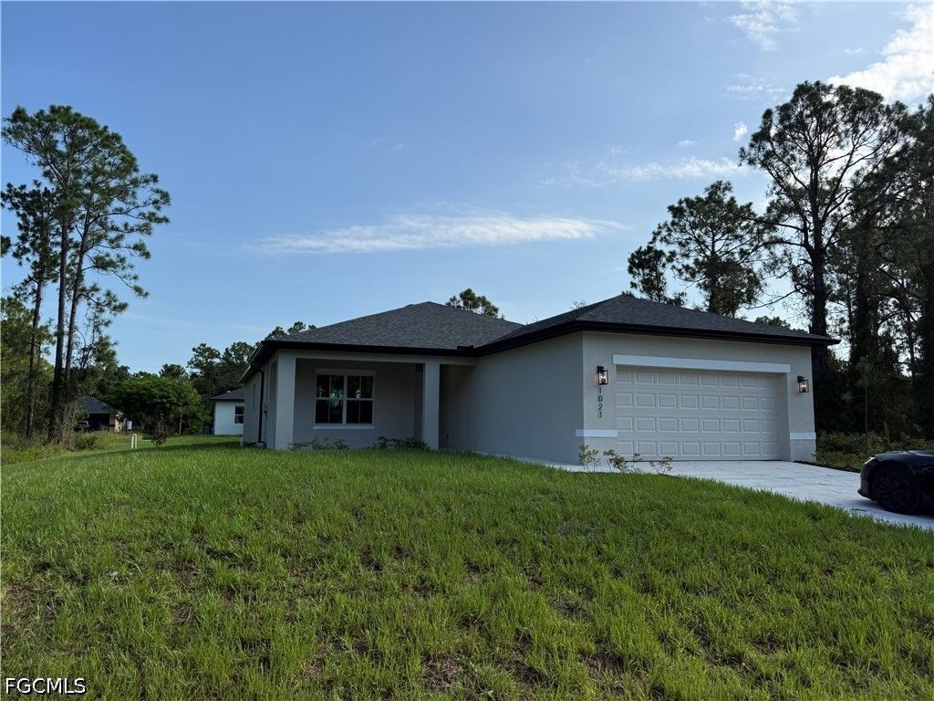 1021 Alcalde St E, Lehigh Acres