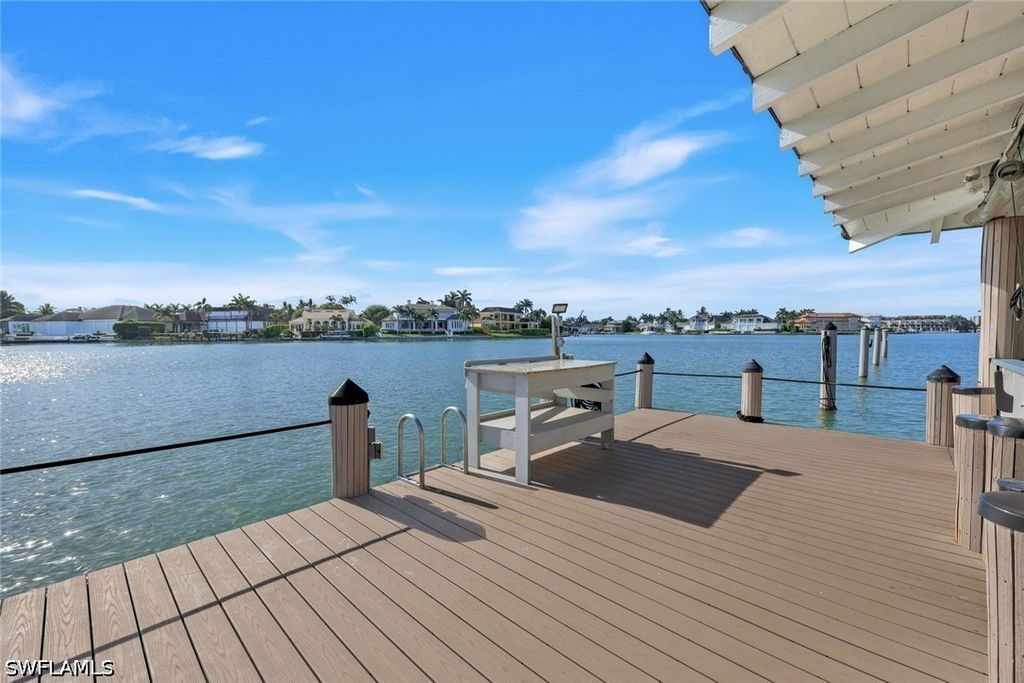 3400 Gulf Shore Blvd N B4, Naples