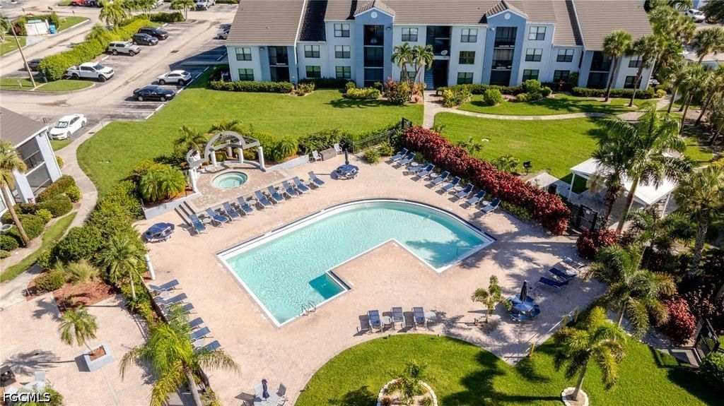 13515 Eagle Ridge Dr, Fort Myers