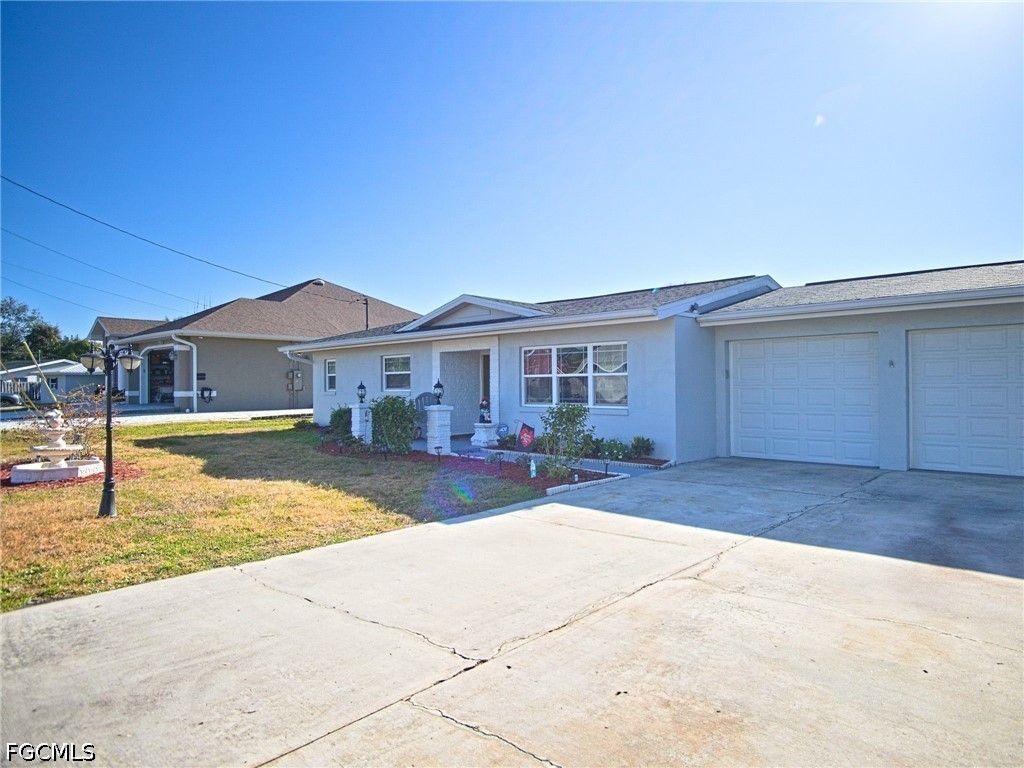 1930 Indian Creek Dr, North Fort Myers