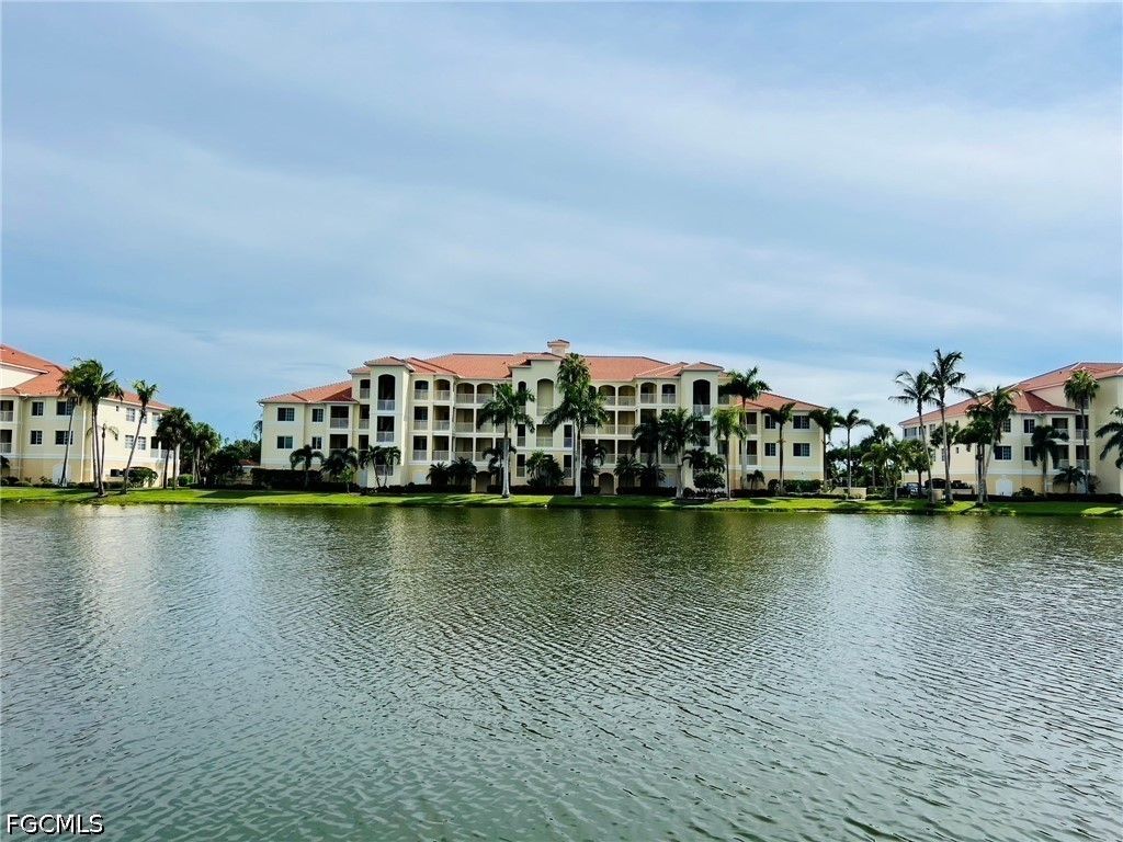 20061 Sanibel View Cir 204, Fort Myers