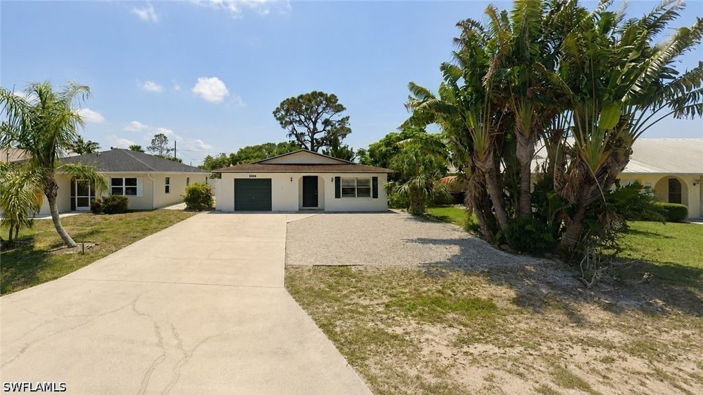 632 98th Ave N, Naples