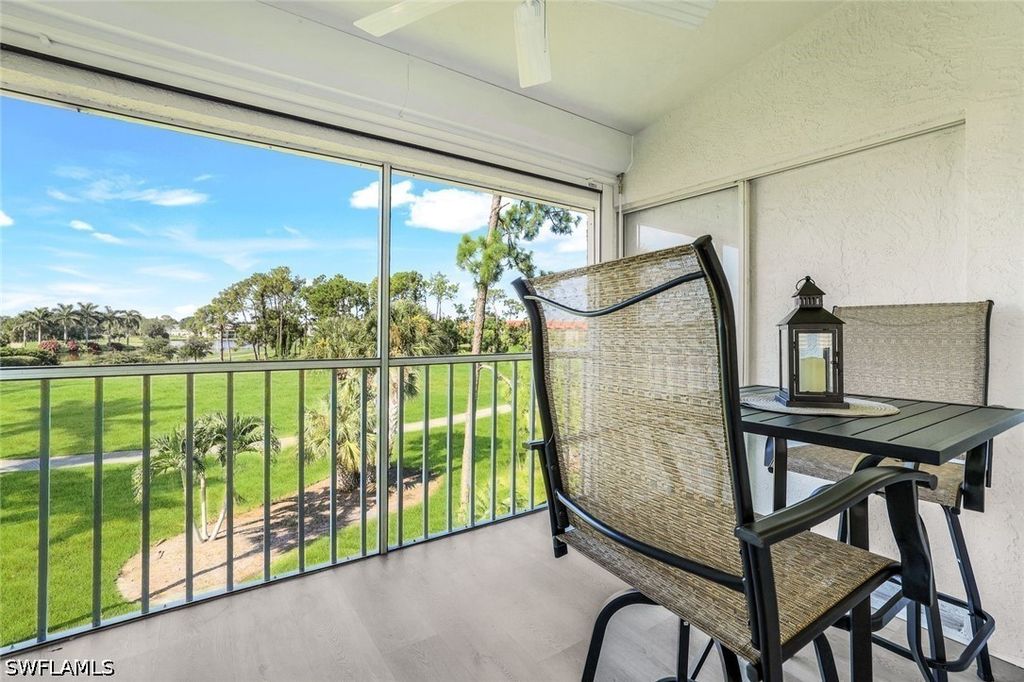 7360 Glenmoor Ln 4301, Naples