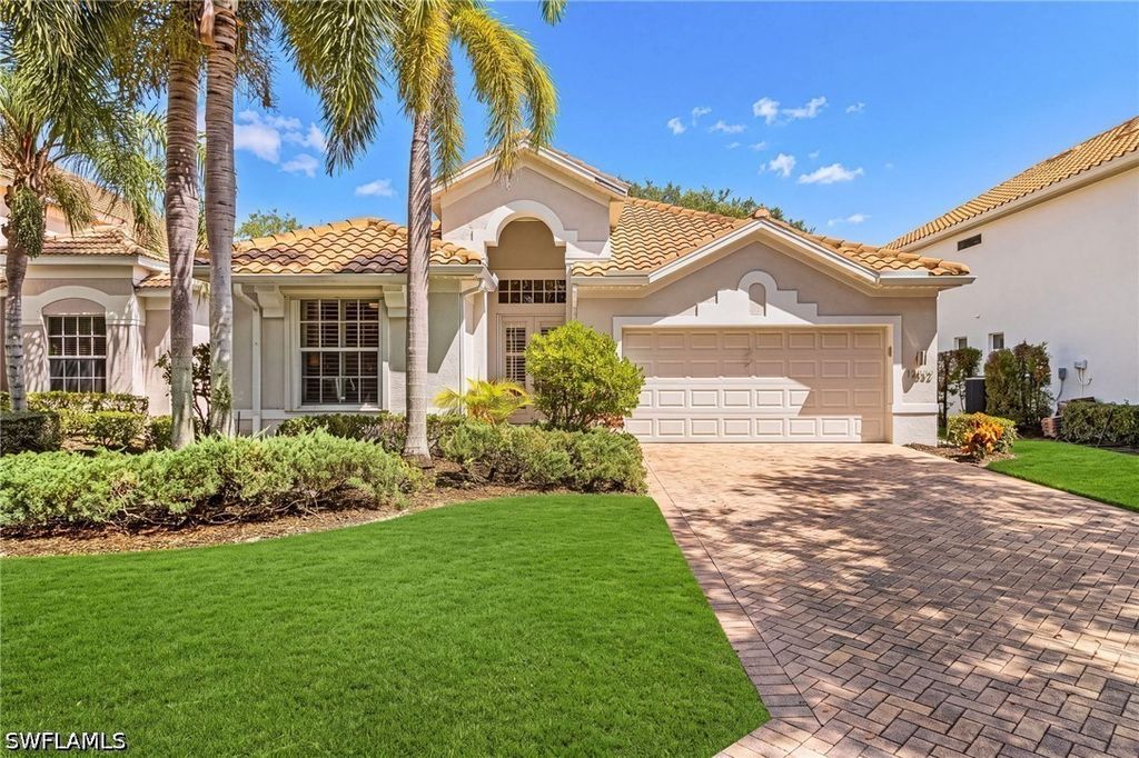 12832 Brynwood Way, Naples