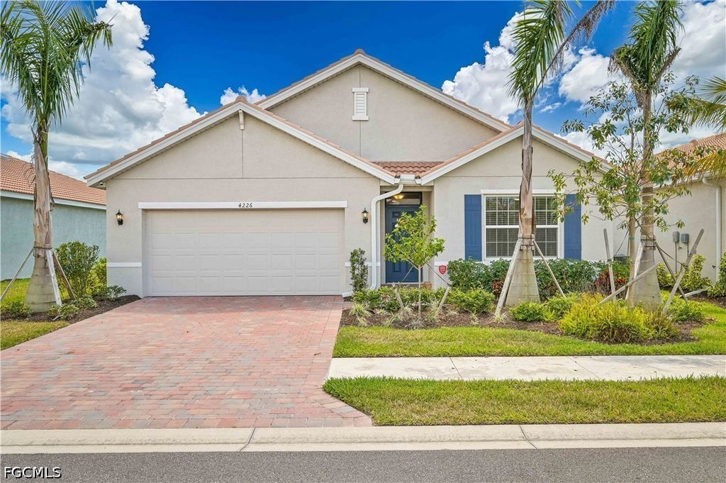 4226 Bloomfield St, Fort Myers