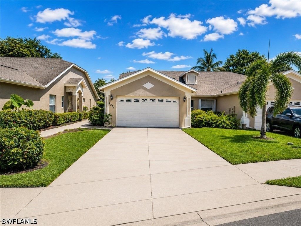 8204 Ibis Cv Cir B212, Naples