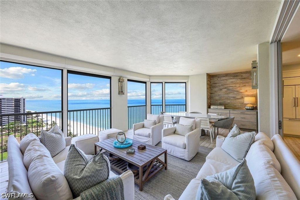 4051 Gulf Shore Blvd N 105, Naples