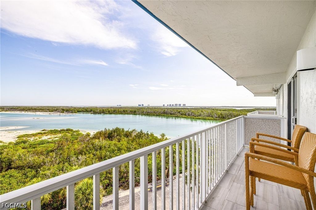 25720 Hickory Blvd 720, Bonita Springs