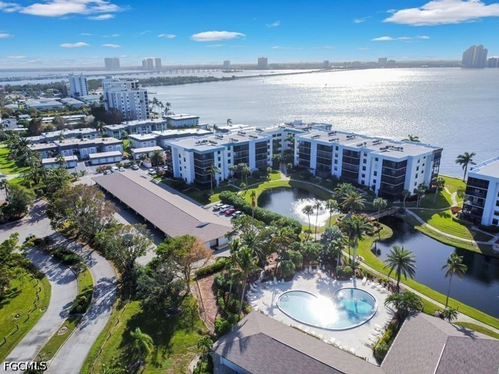 3490 N Key Dr 217, North Fort Myers