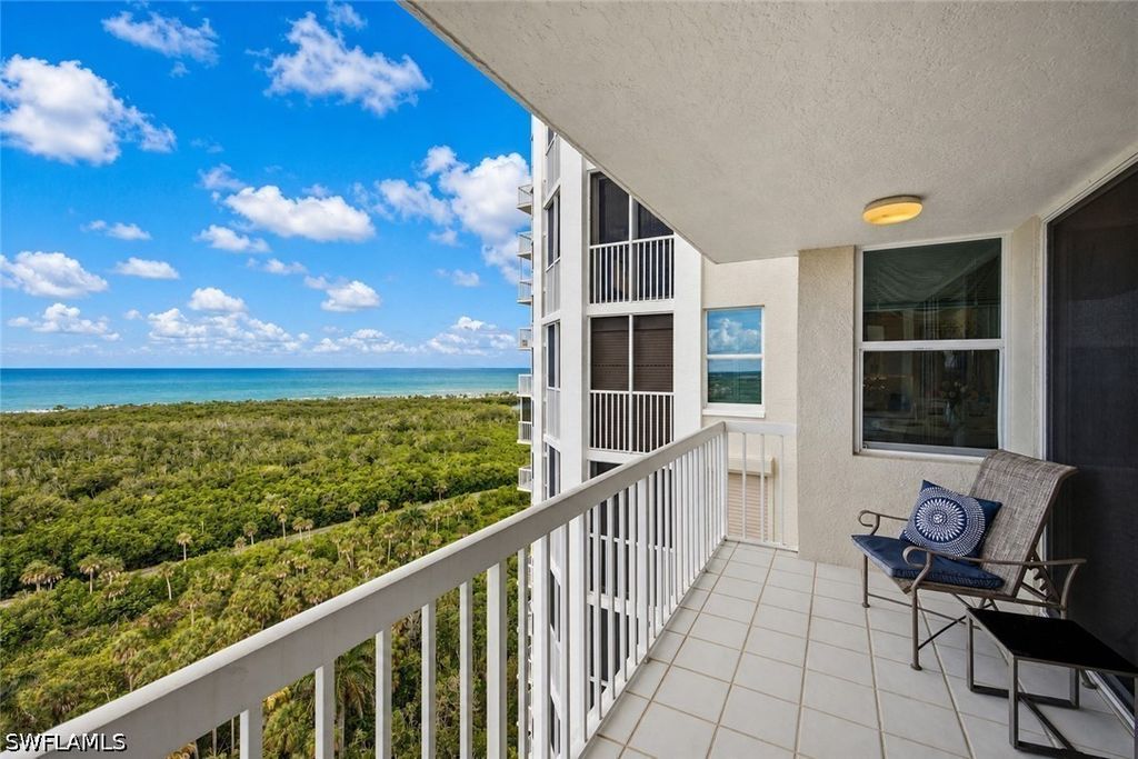 6573 Marissa Loop 1704, Naples