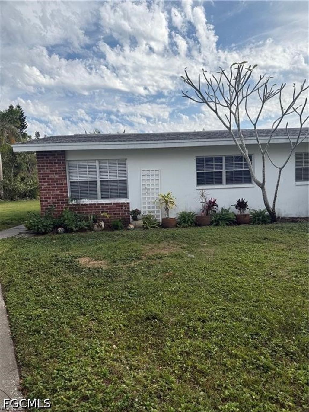 823 Ctington Ln 1, Fort Myers