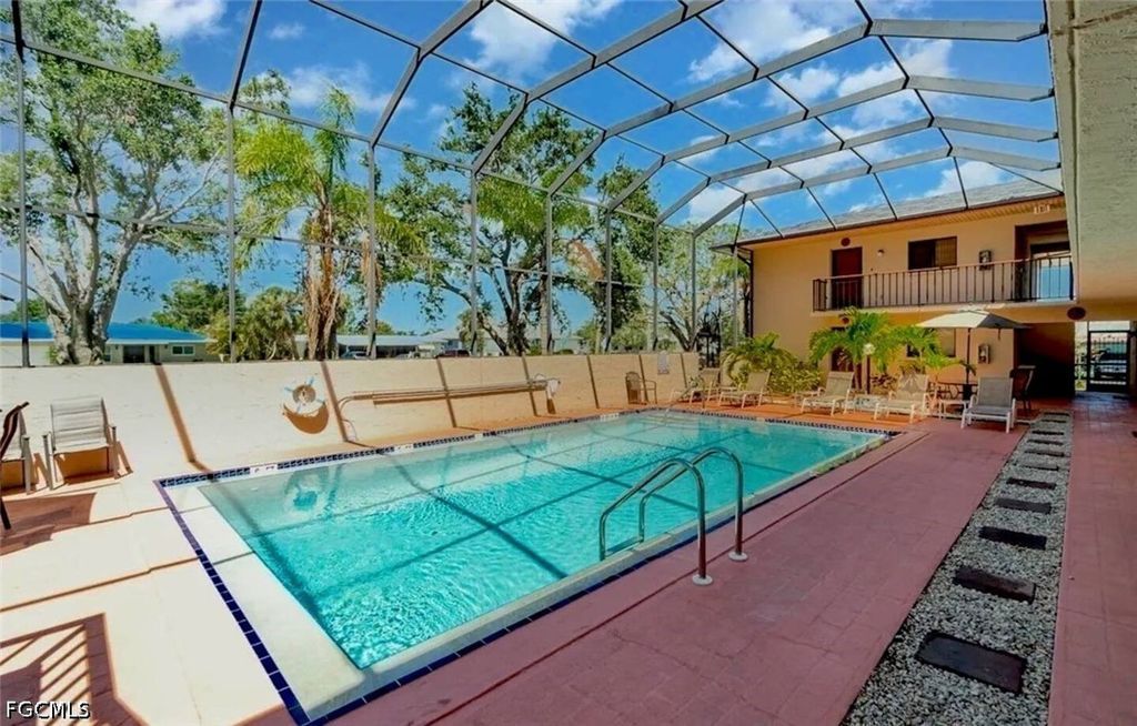 5255 Coronado Pkwy 2, Cape Coral