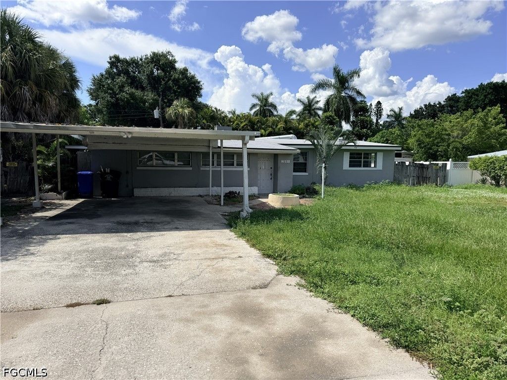 3955 Seminole Ave, Fort Myers