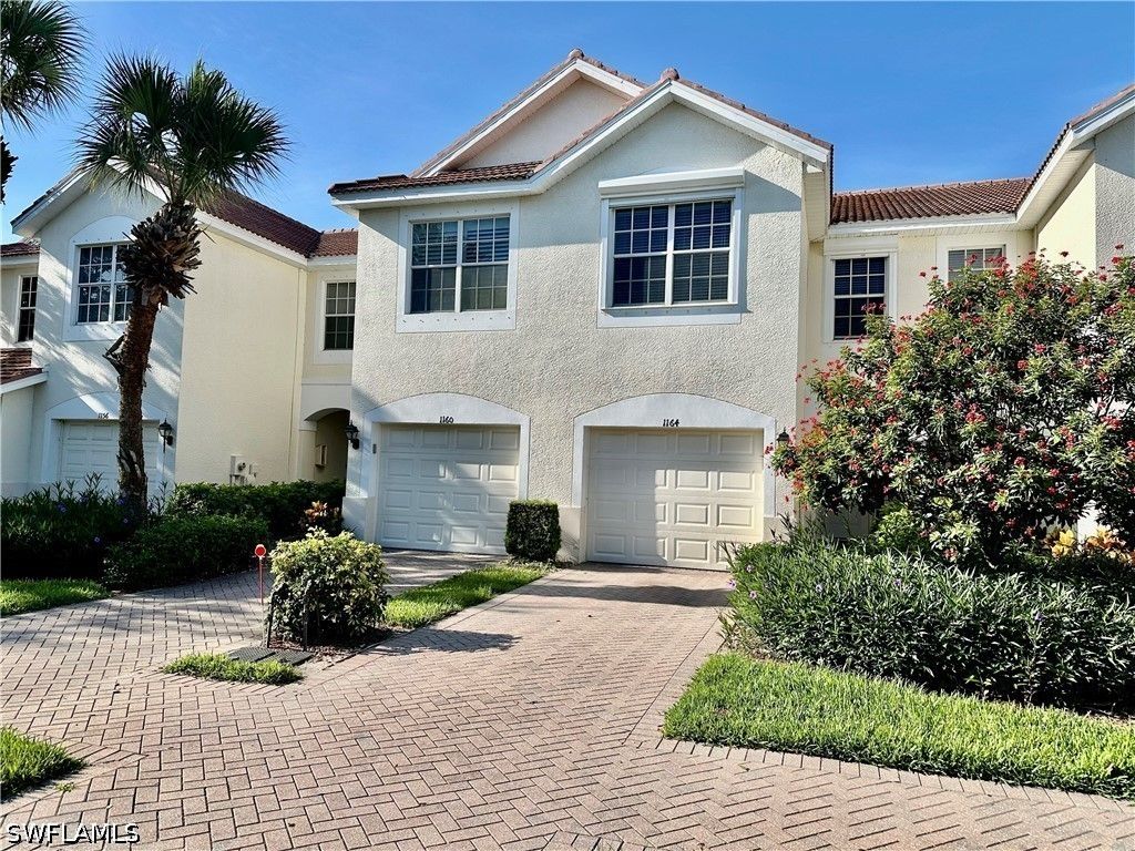 1164 Oxford Ln 29, Naples