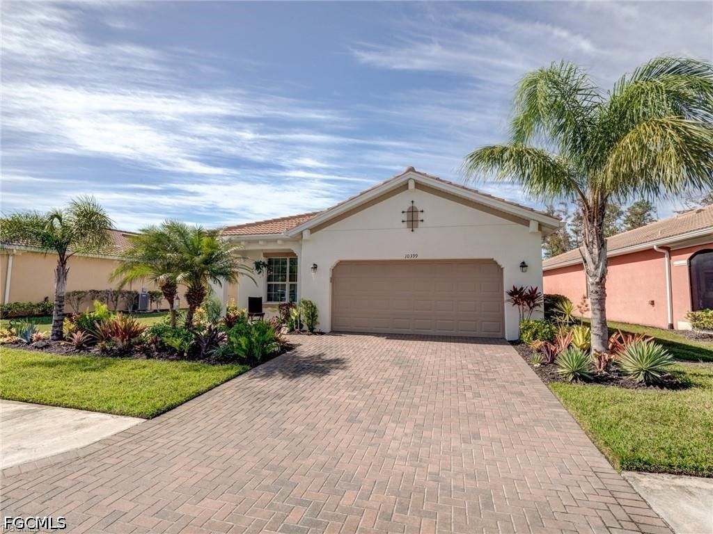 10399 Prato Dr, Fort Myers