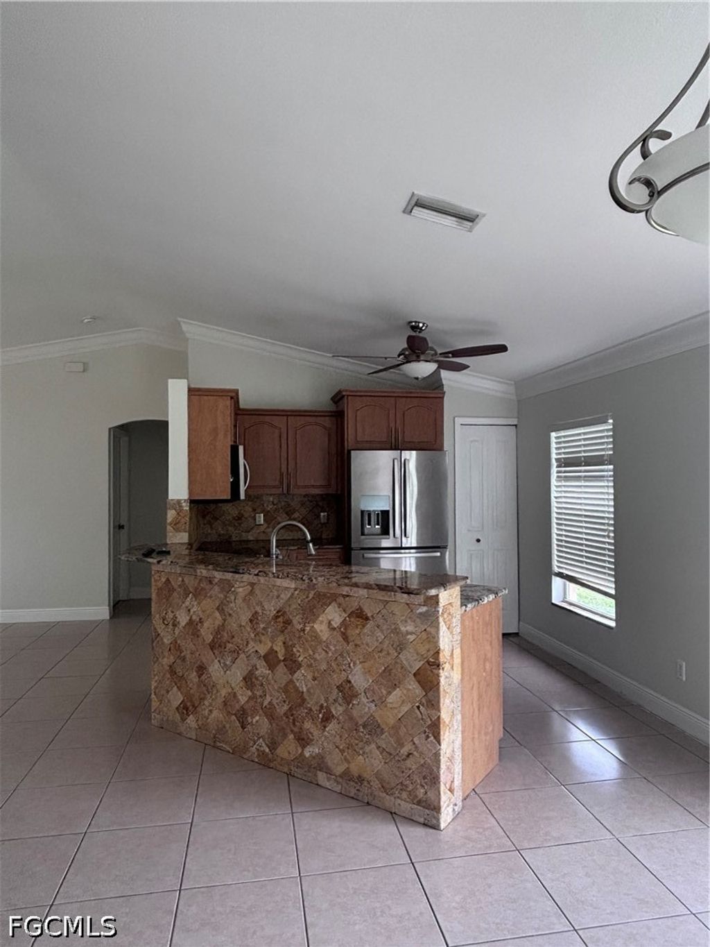 1903 Ne 20th Pl, Cape Coral