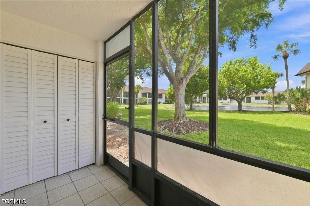 9261 Central Park Dr 106, Fort Myers