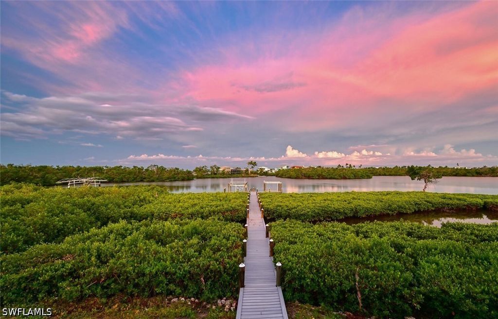 21513 Indian Bayou Dr, Fort Myers Beach
