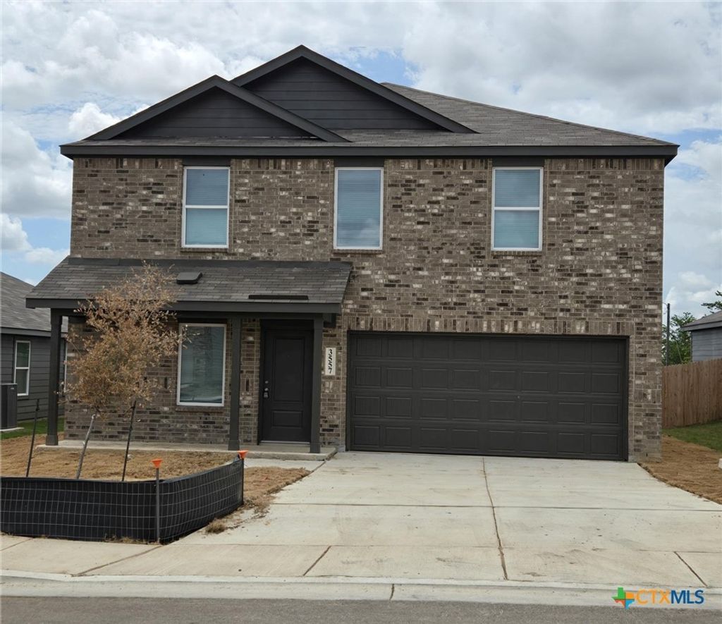 3557 Canyon Ridge, Seguin
