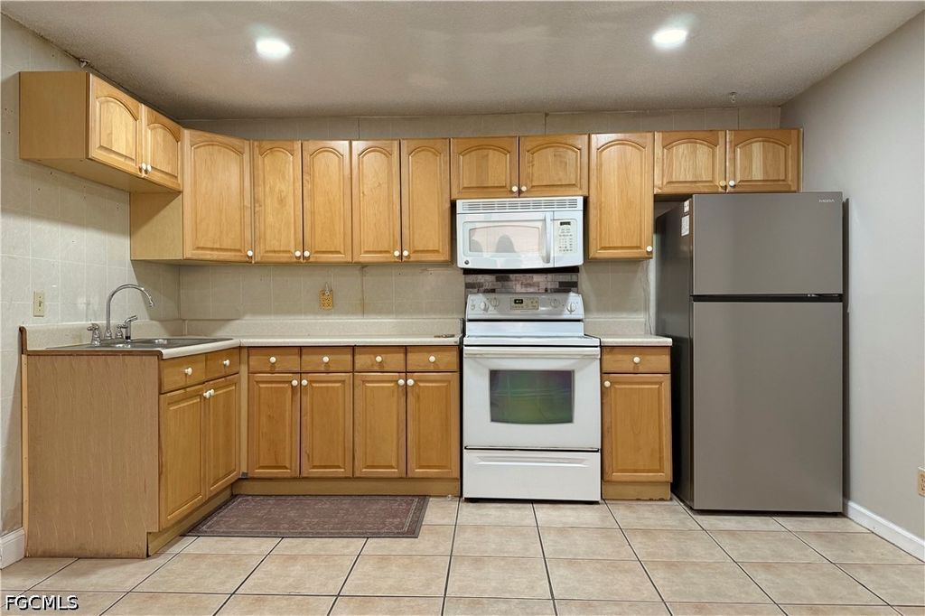 2055 Braman Ave 1, Fort Myers